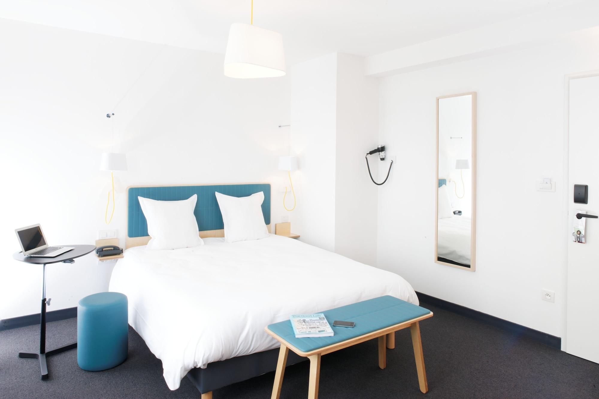 Ibis Styles Calais Centre Hotel Exterior photo