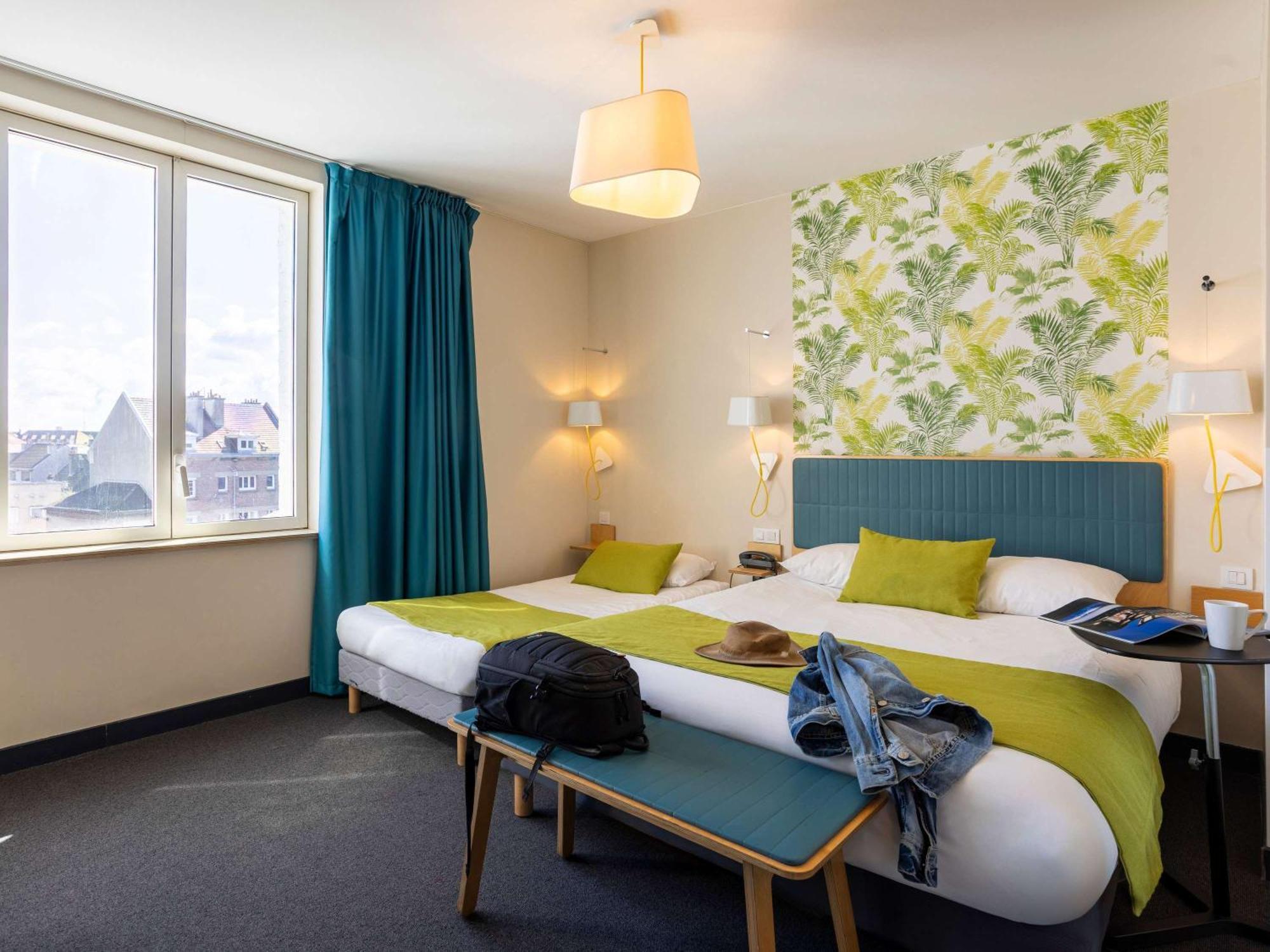 Ibis Styles Calais Centre Hotel Exterior photo